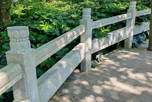 大连石栏杆定制选哪家靠谱 案例展示一
